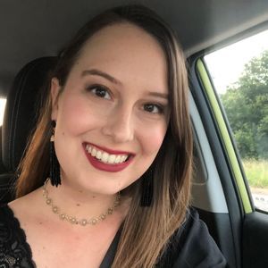 Meet your Posher, Shelly